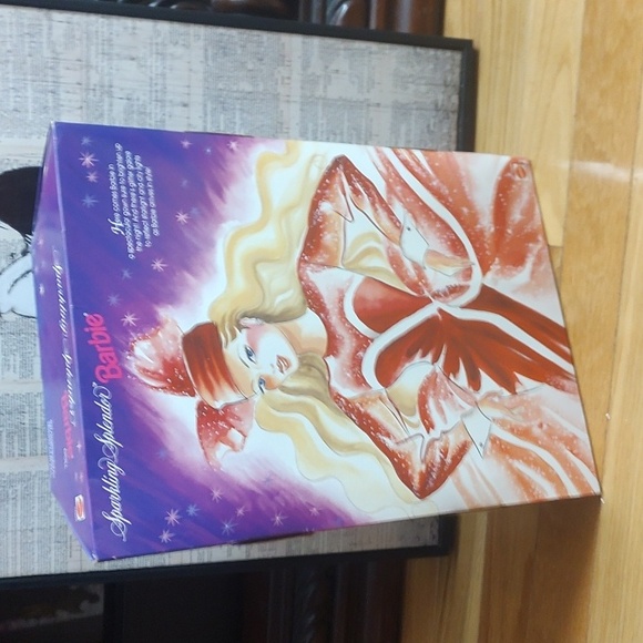 1993 Sparkling Splendor Barbie - Picture 9 of 11